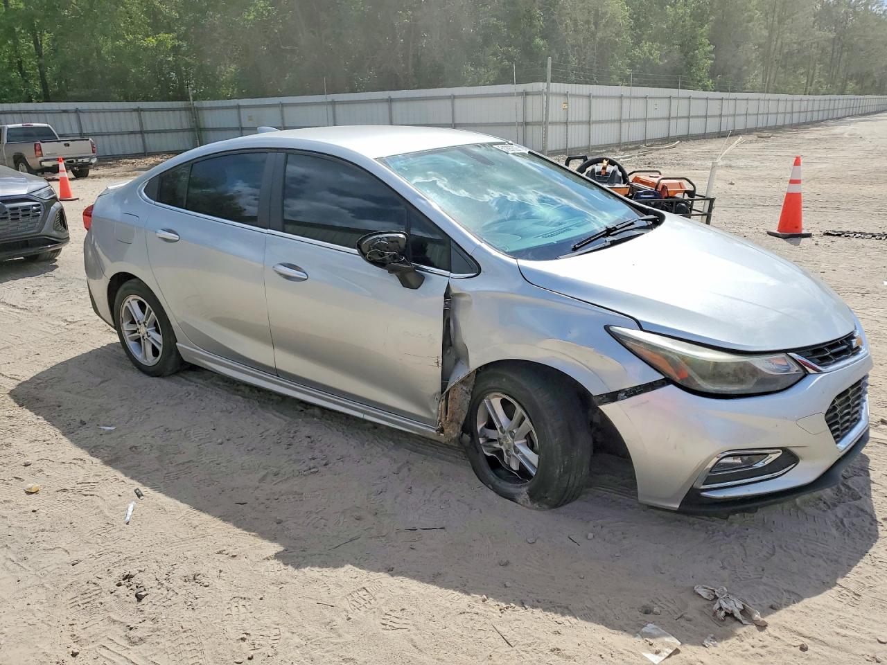 2016 CHEVROLET CRUZE