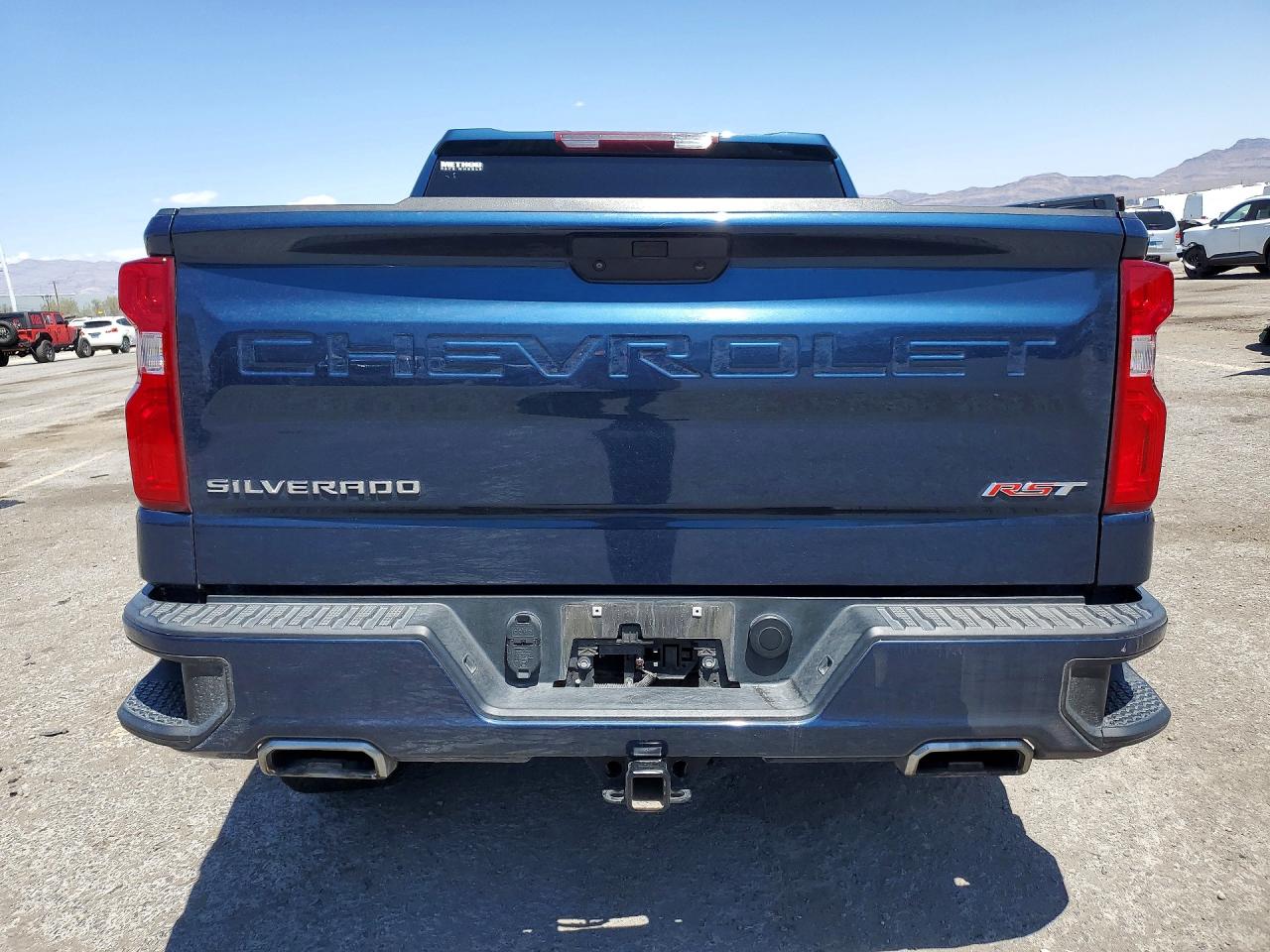 2021 CHEVROLET SILVERADO