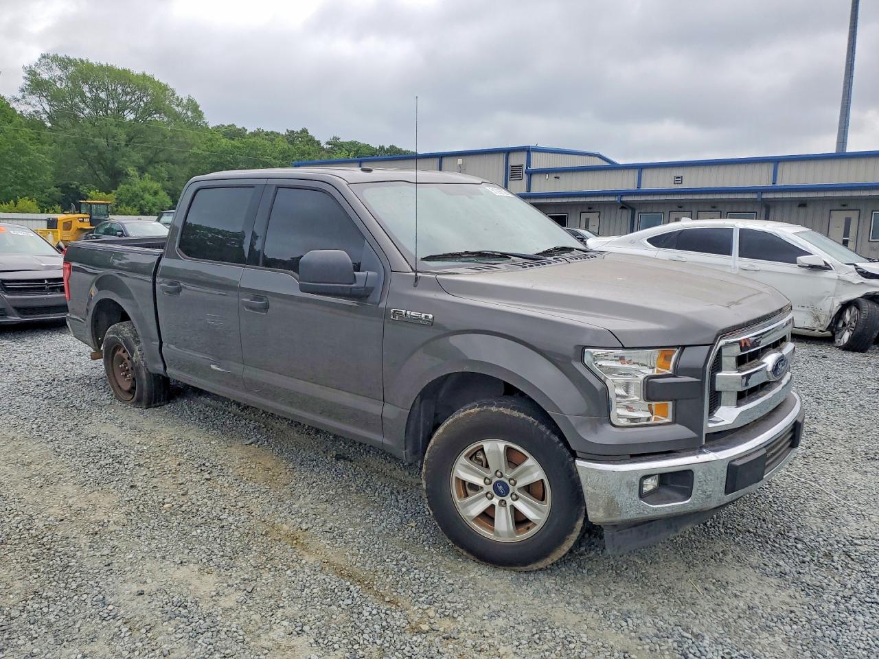 2017 FORD F150