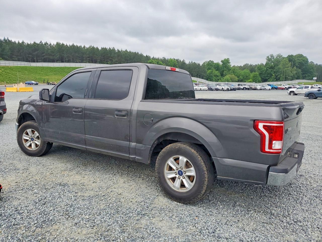 2017 FORD F150