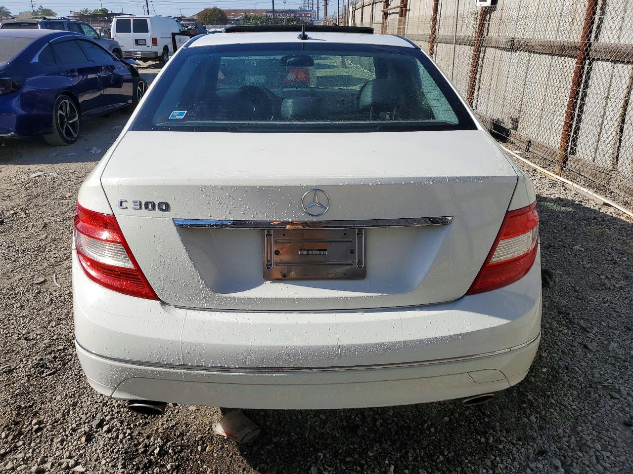 2009 MERCEDES-BENZ C-CLASS