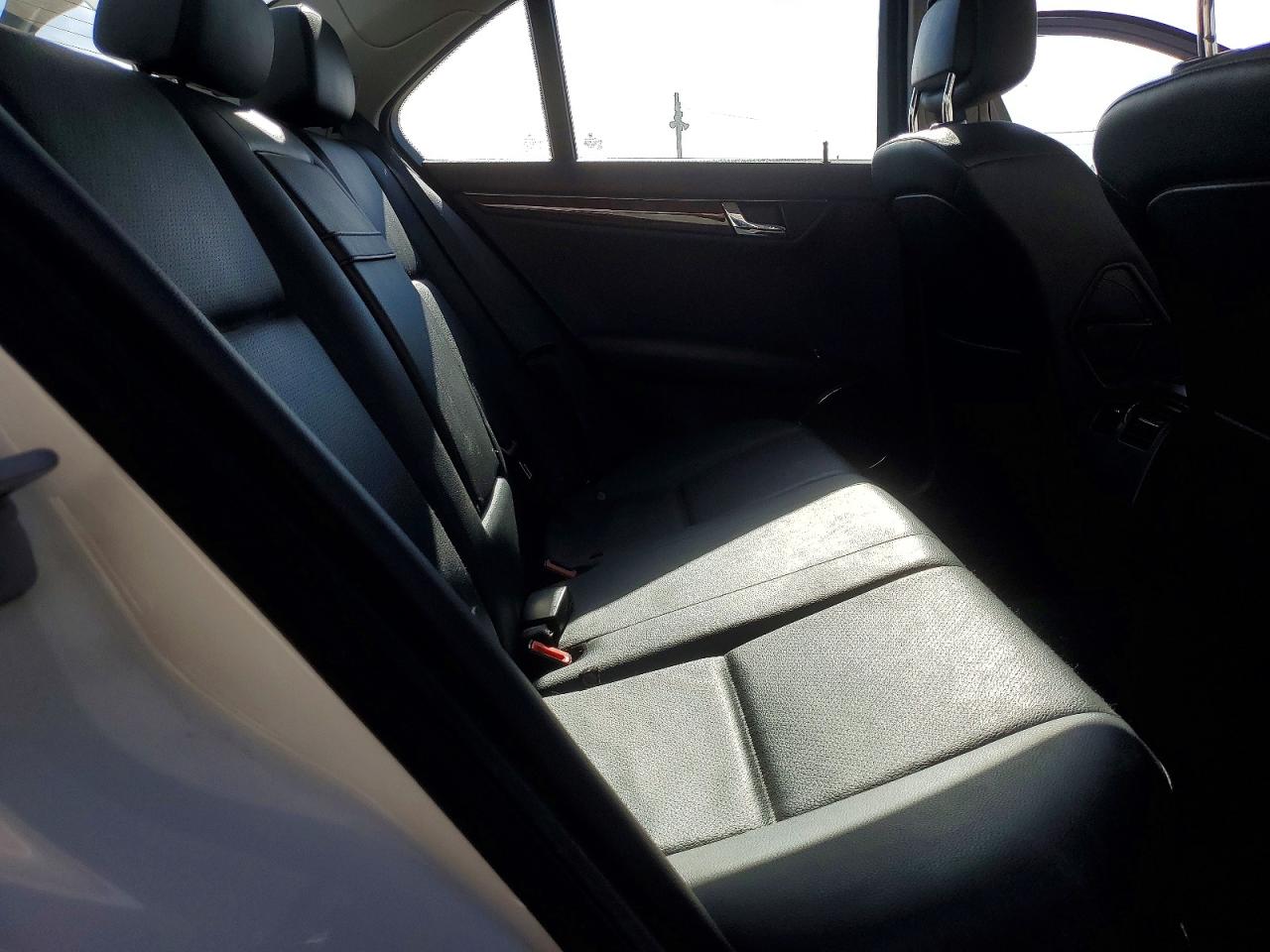 2009 MERCEDES-BENZ C-CLASS