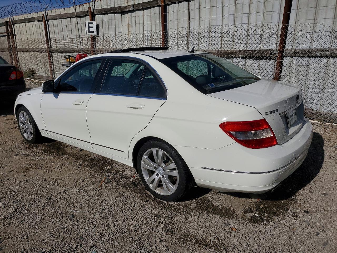 2009 MERCEDES-BENZ C-CLASS