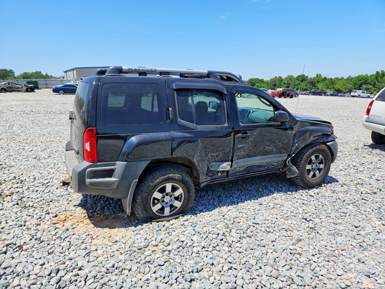 2012 NISSAN XTERRA