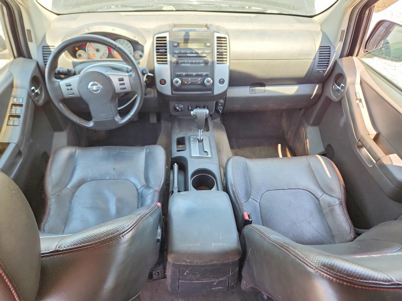 2012 NISSAN XTERRA