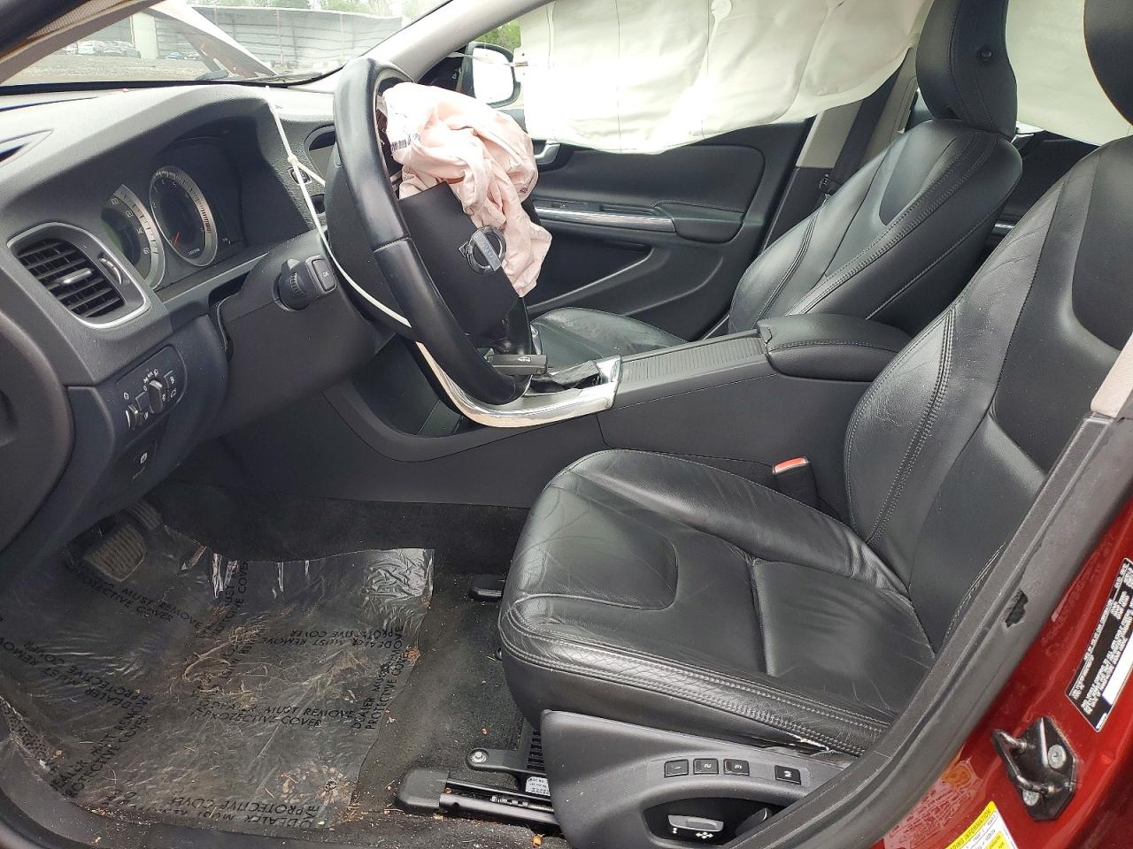2013 VOLVO S60