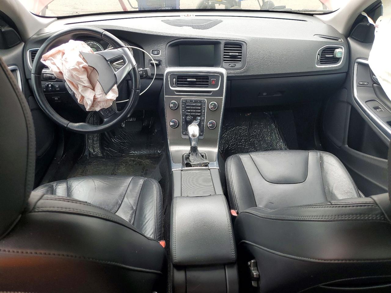 2013 VOLVO S60