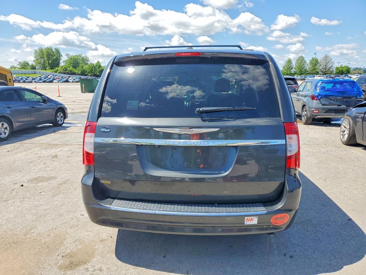 2012 CHRYSLER MINIVAN