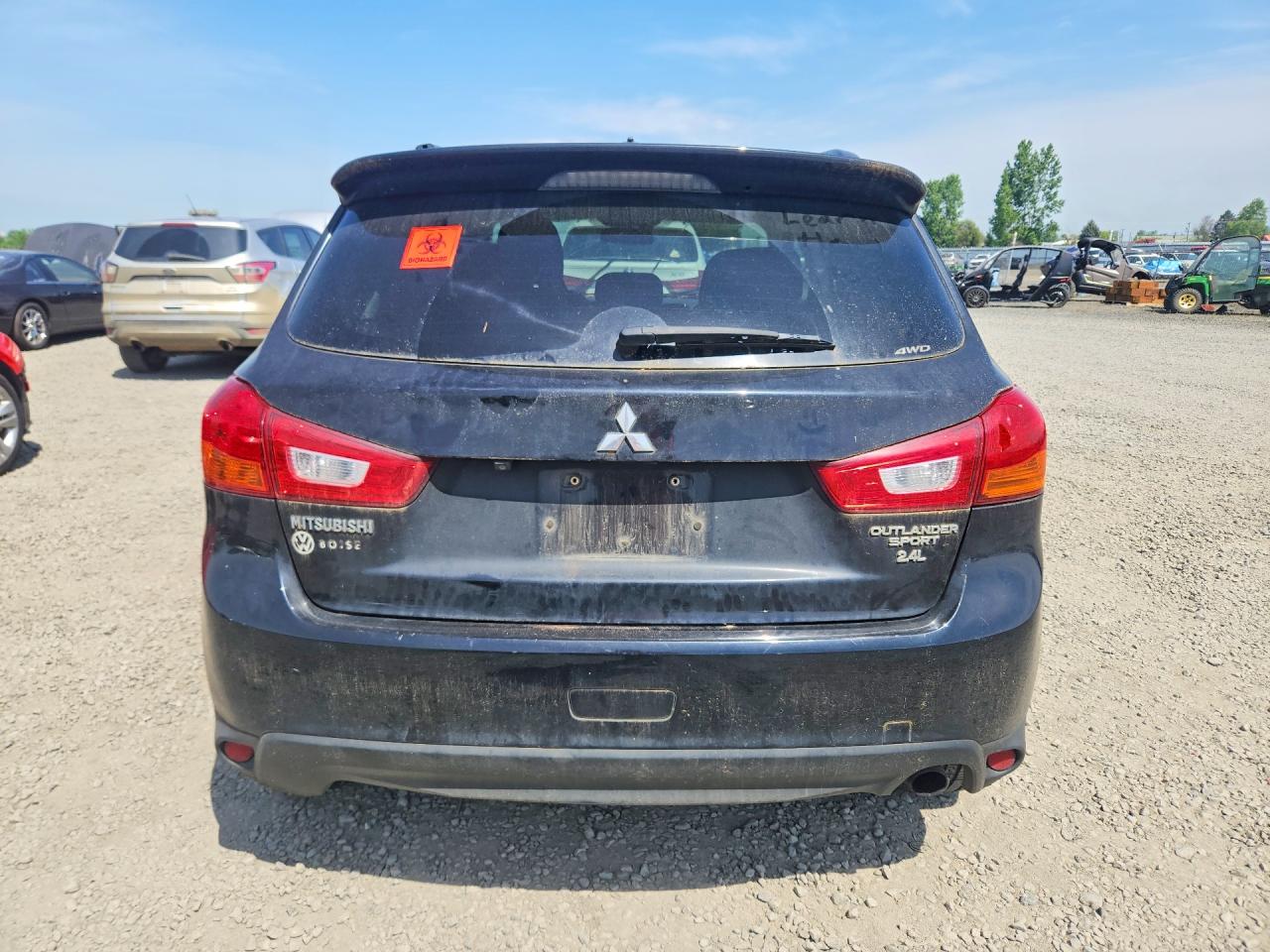 2015 MITSUBISHI OUTLANDER