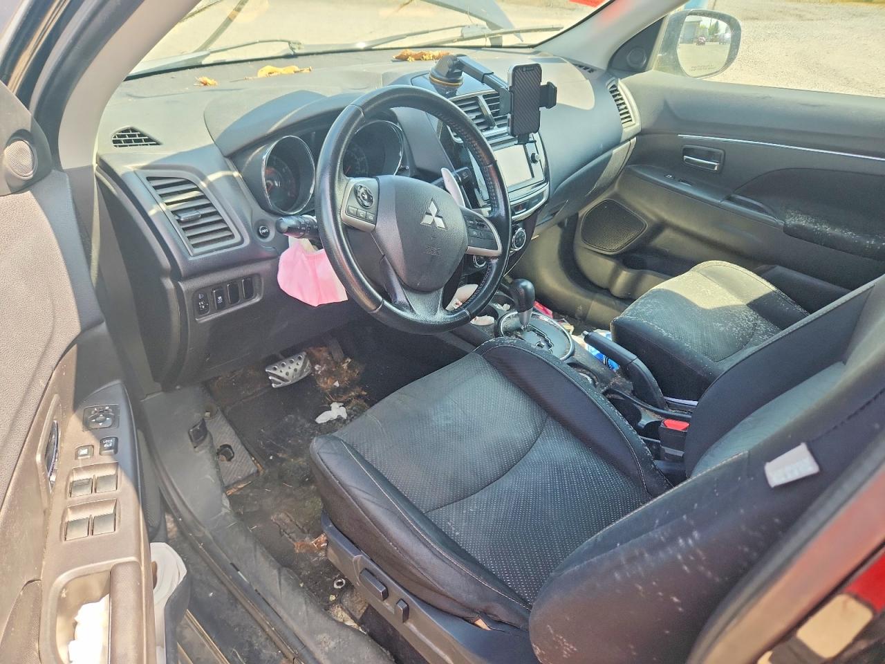 2015 MITSUBISHI OUTLANDER