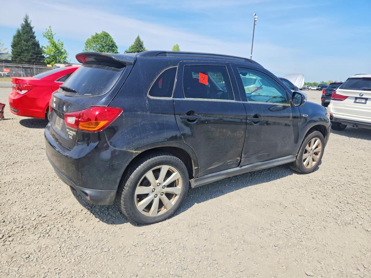 2015 MITSUBISHI OUTLANDER