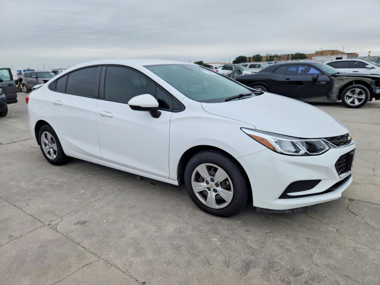 2018 CHEVROLET CRUZE