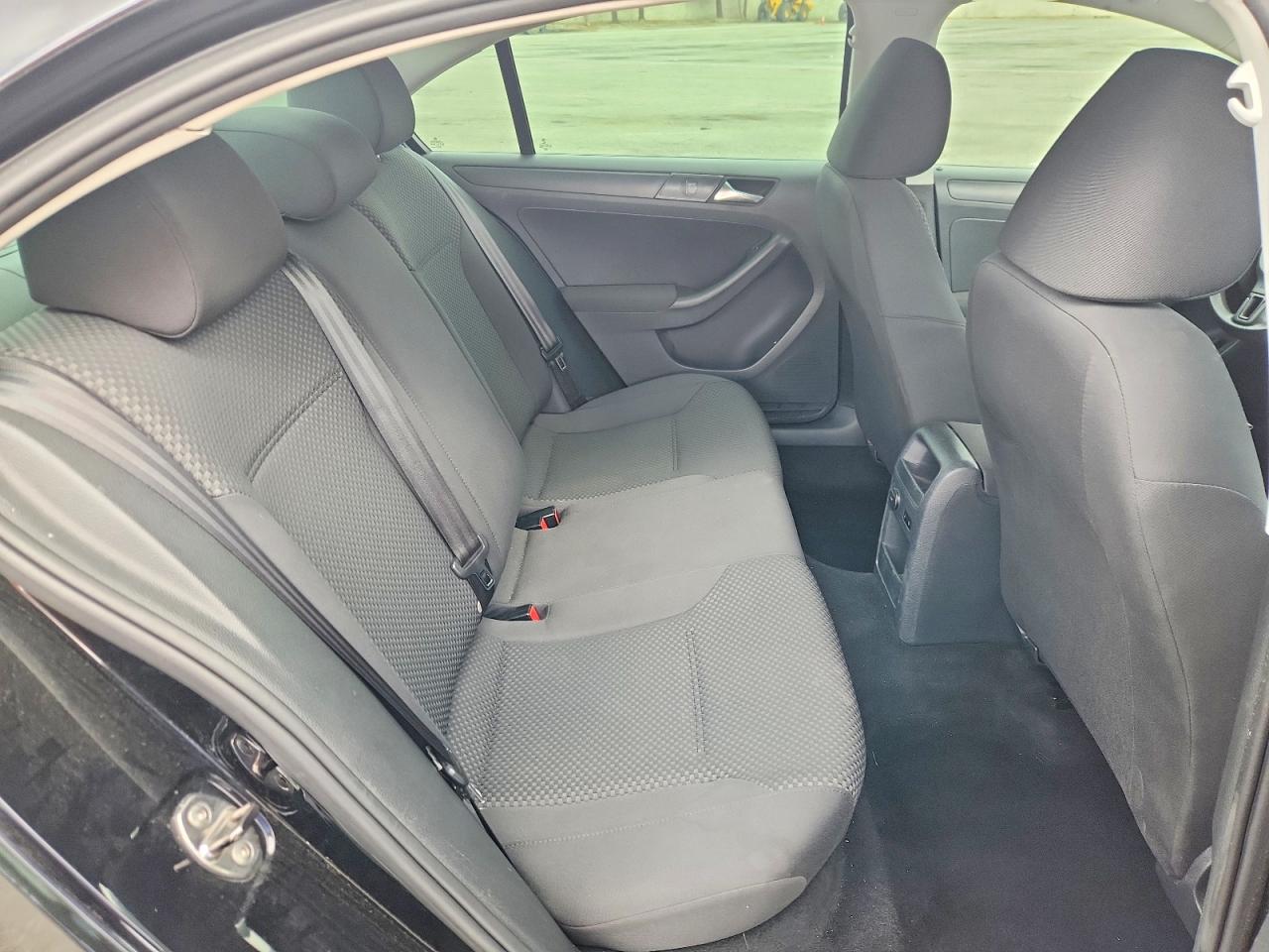 2012 VOLKSWAGEN JETTA
