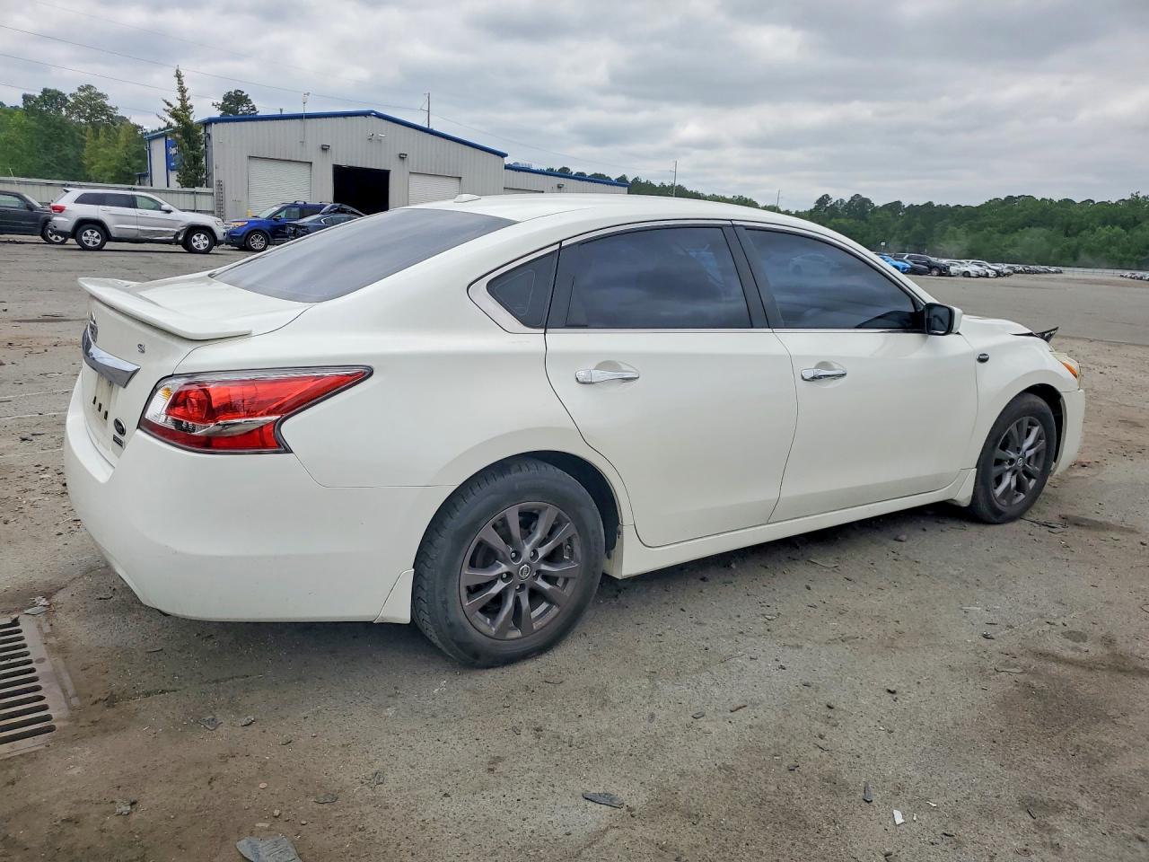 2015 NISSAN ALTIMA
