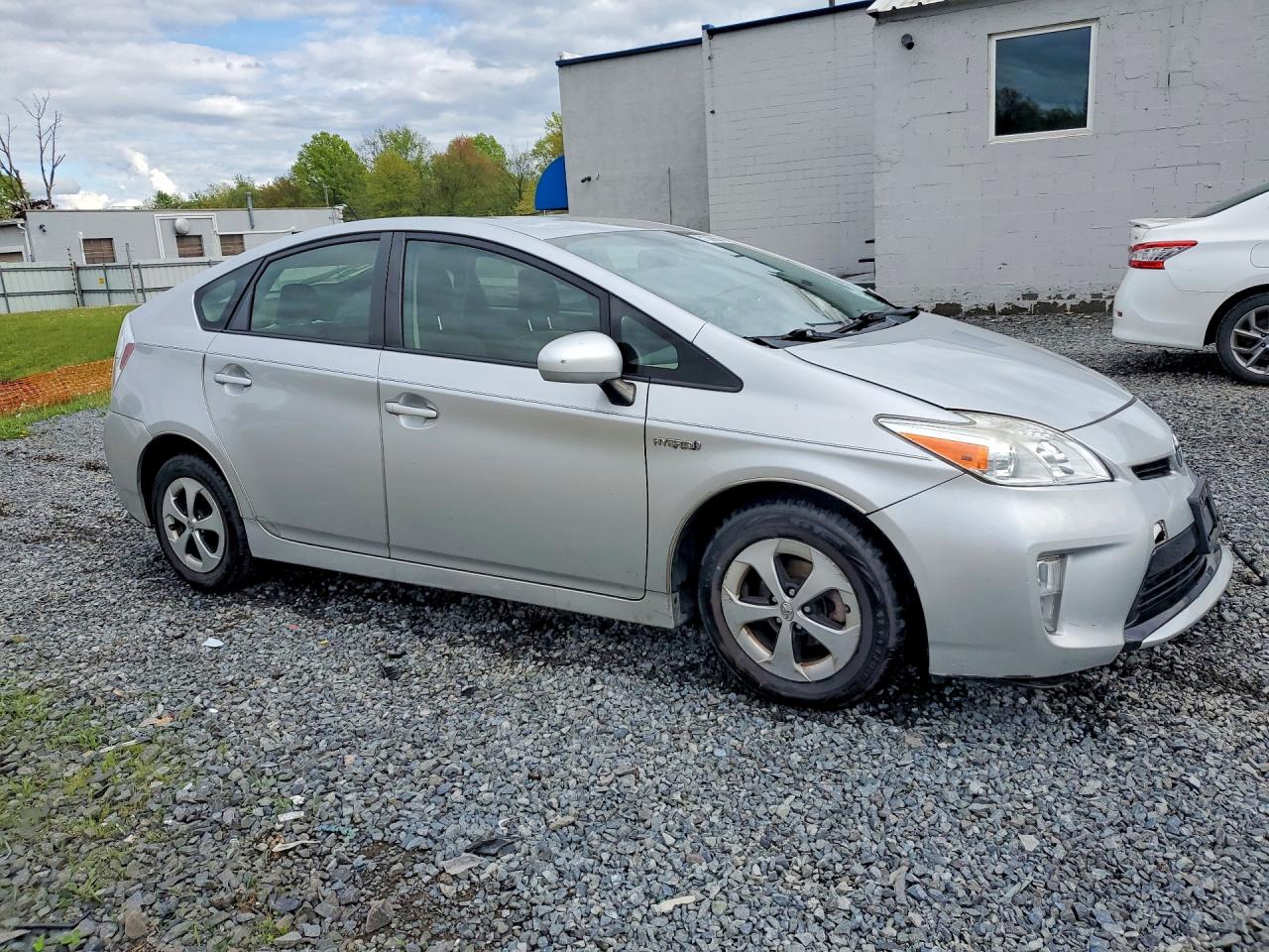 2014 TOYOTA PRIUS