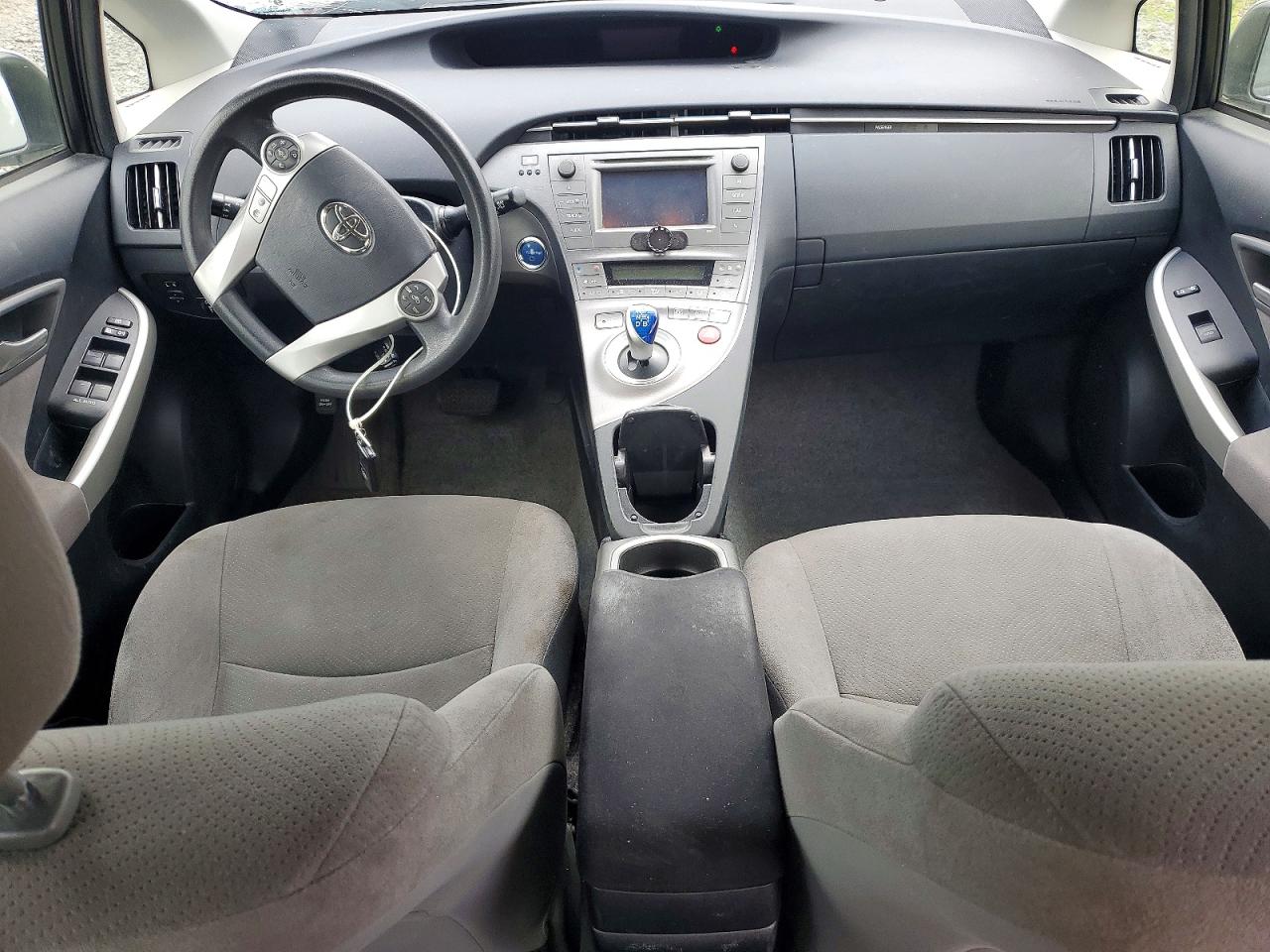 2014 TOYOTA PRIUS
