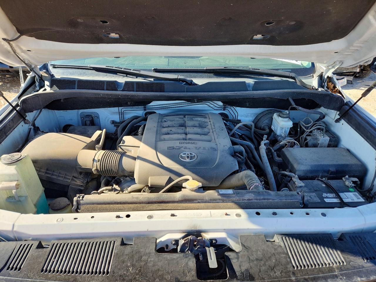 2017 TOYOTA TUNDRA