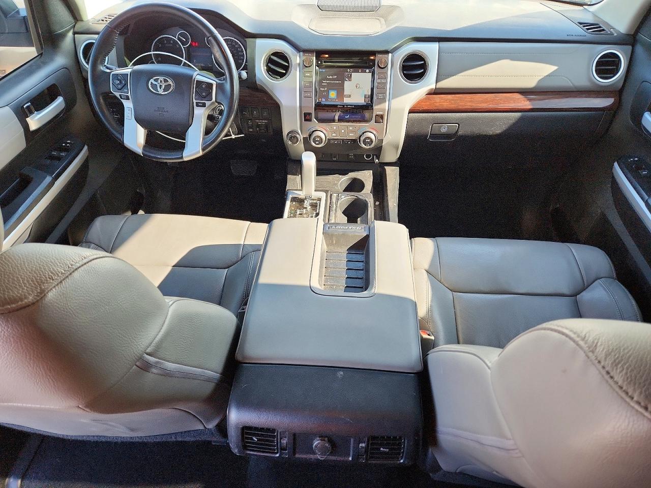 2017 TOYOTA TUNDRA