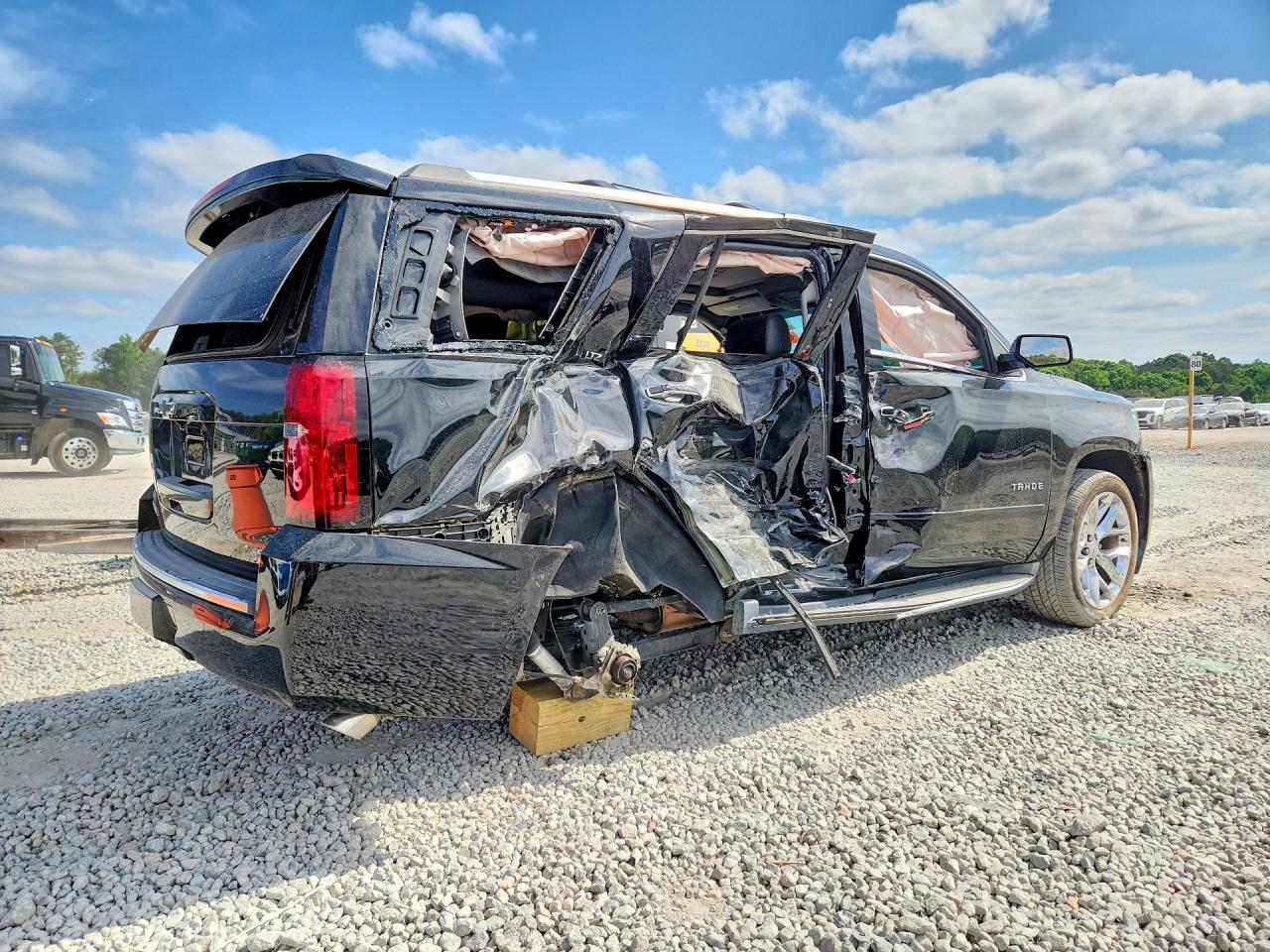 2016 CHEVROLET TAHOE