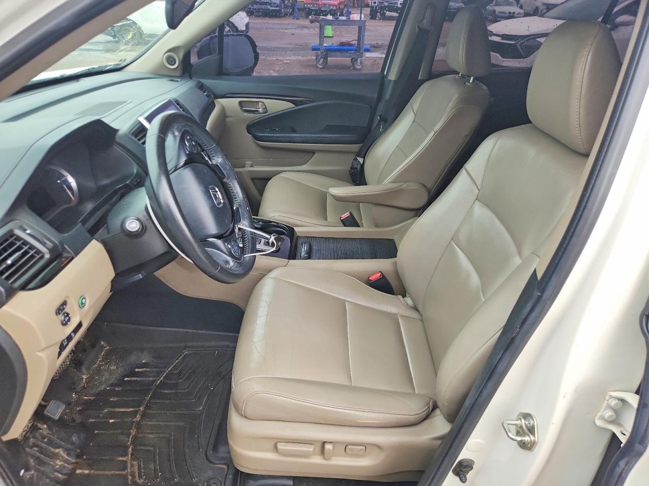 2016 HONDA PILOT