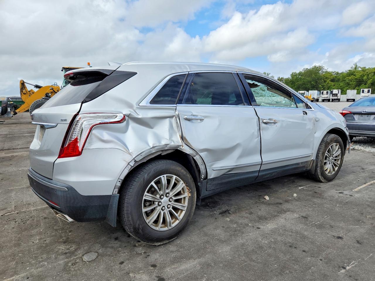 2018 CADILLAC XT5