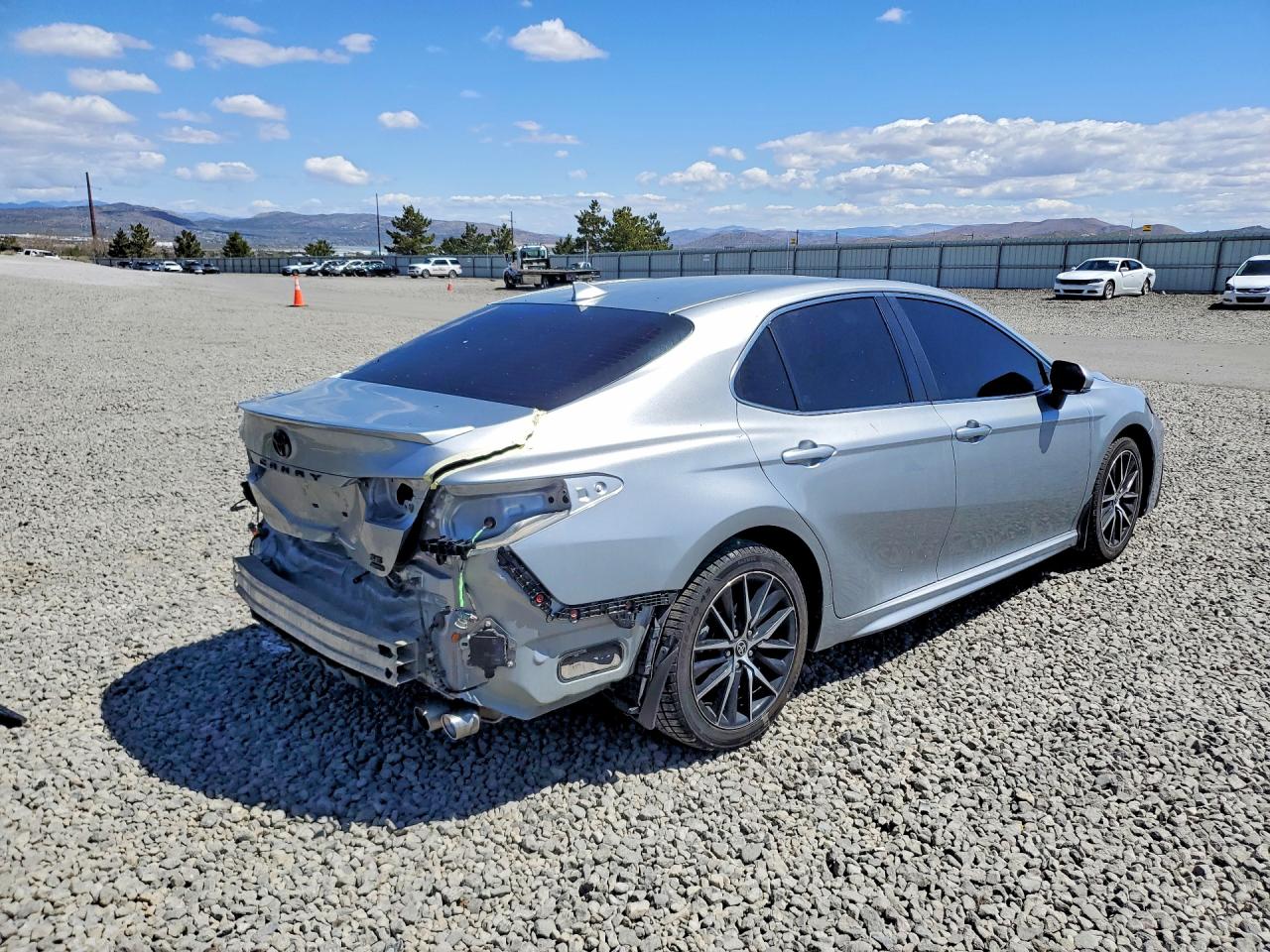 2024 TOYOTA CAMRY