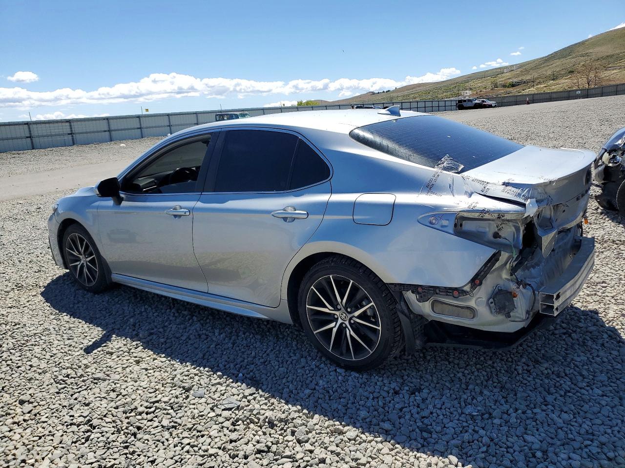 2024 TOYOTA CAMRY