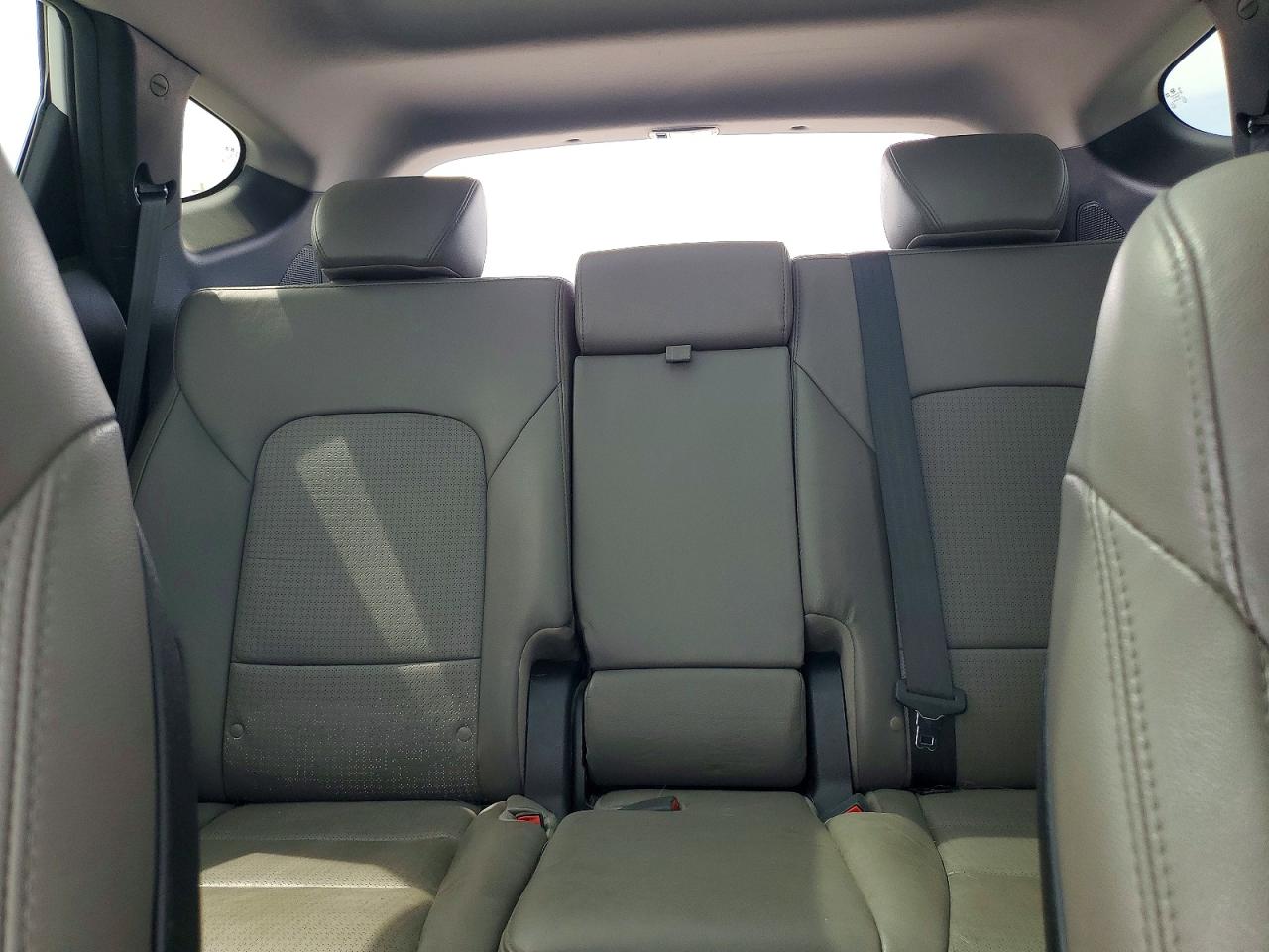 2016 HYUN SANTA FE
