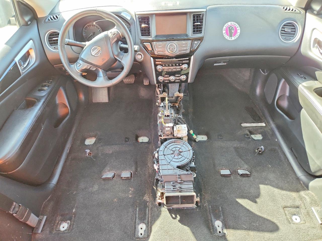 2019 NISSAN PATHFINDER