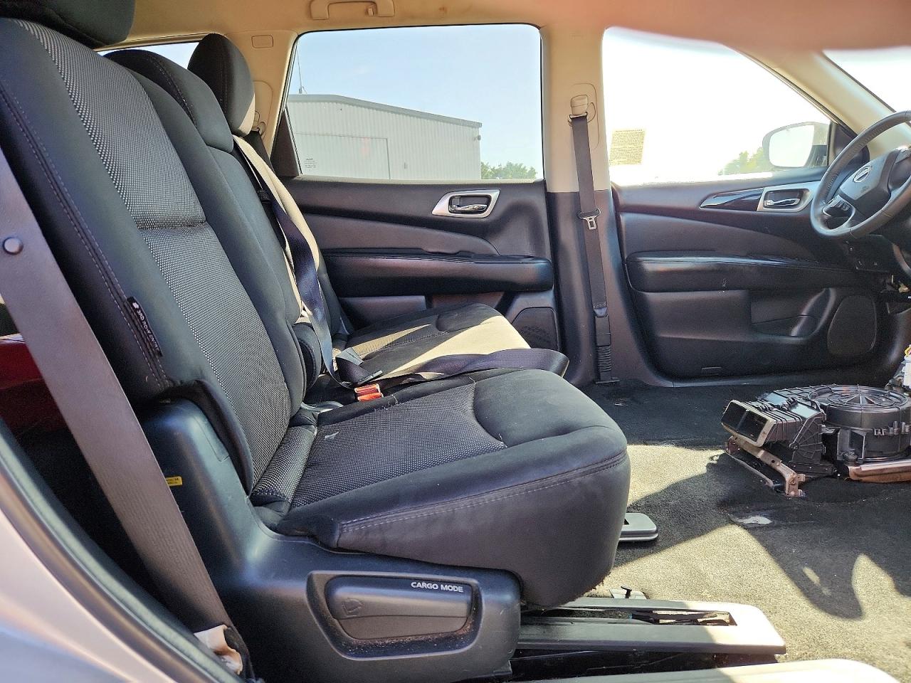 2019 NISSAN PATHFINDER
