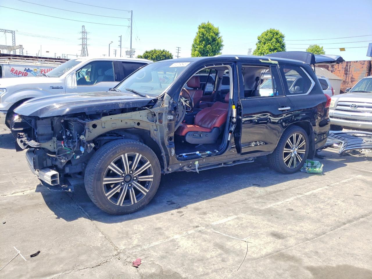 2018 LEXUS LX570