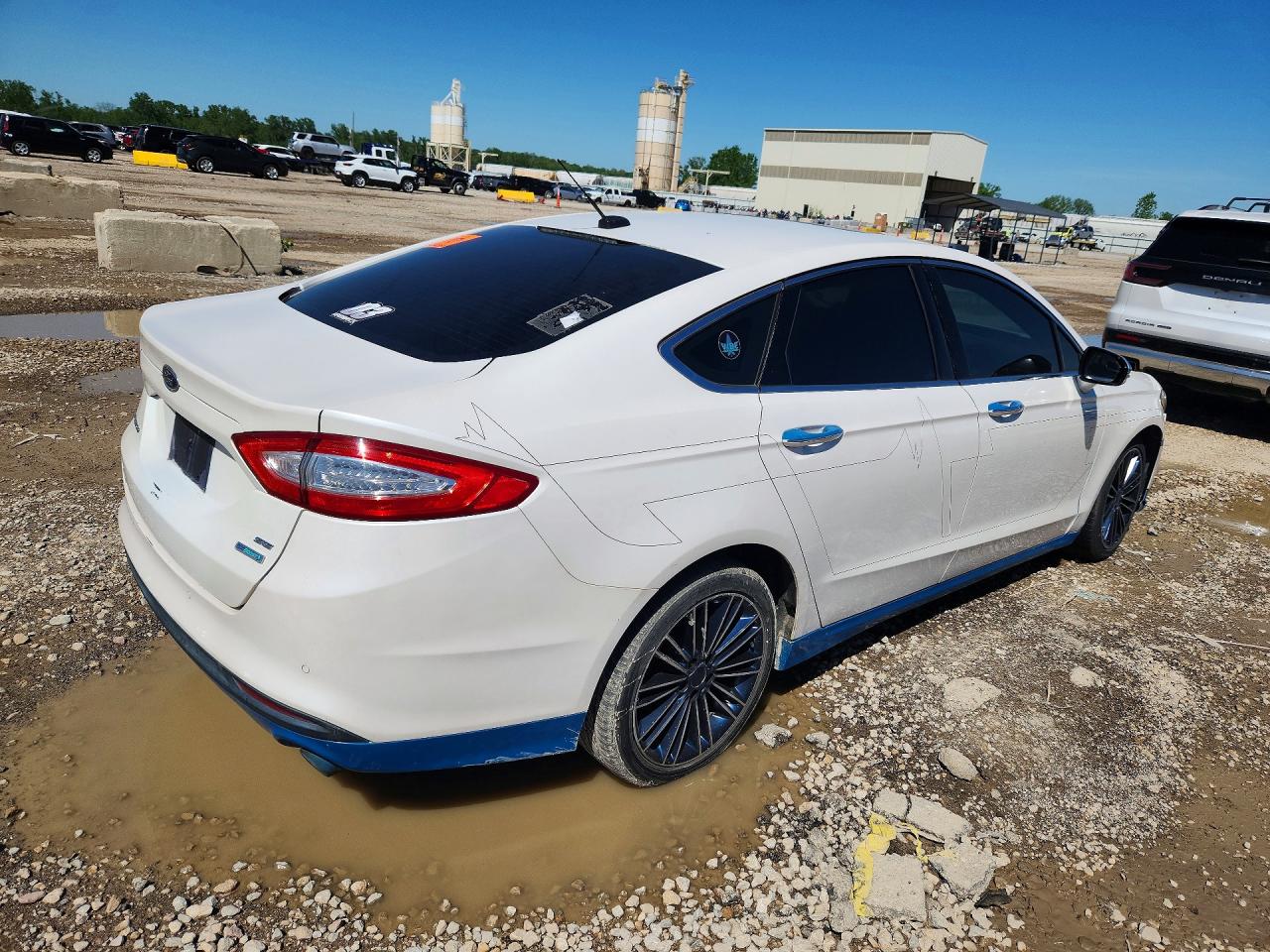 2016 FORD FUSION
