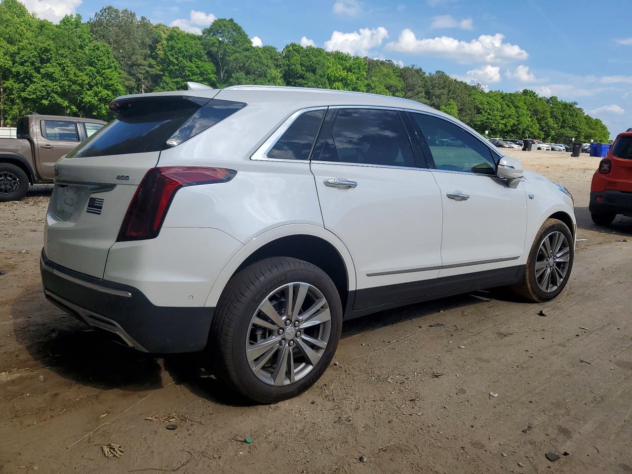 2025 CADILLAC XT5