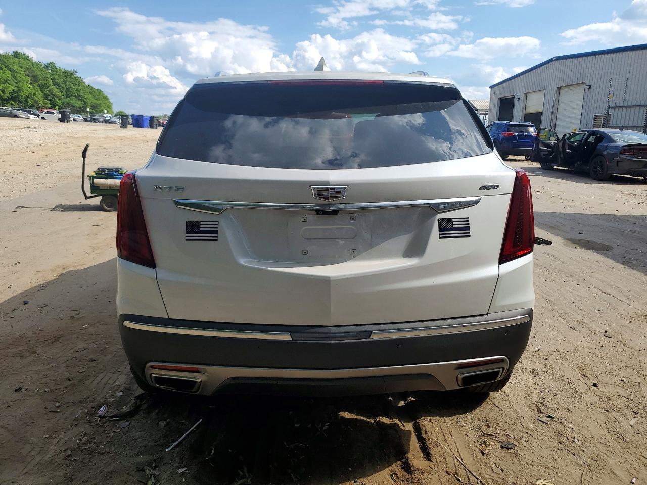 2025 CADILLAC XT5