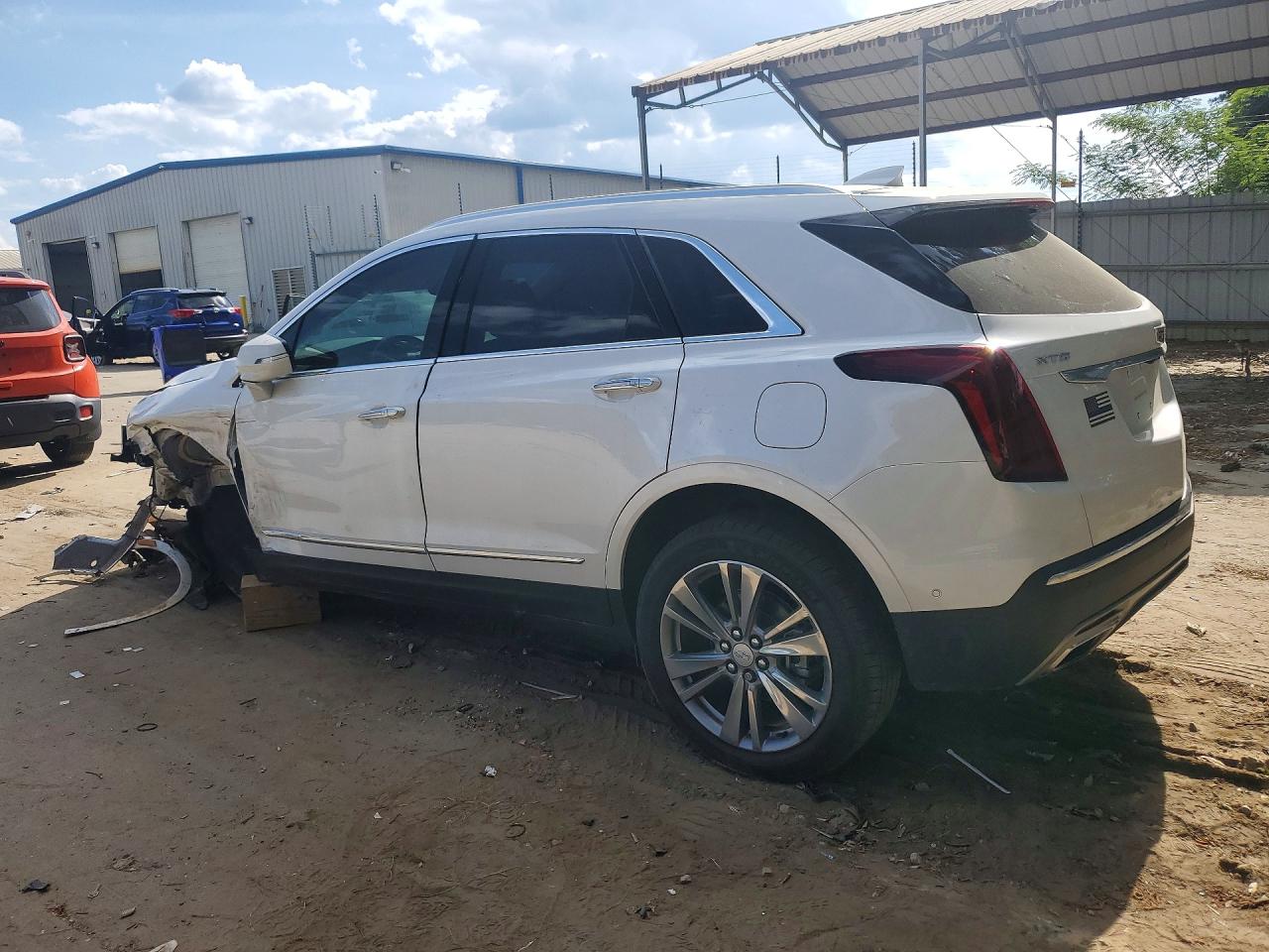 2025 CADILLAC XT5