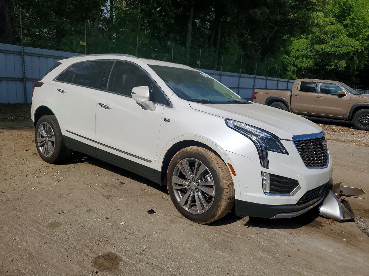 2025 CADILLAC XT5