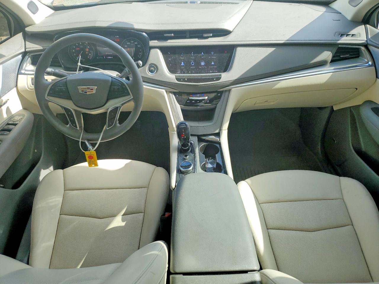 2025 CADILLAC XT5