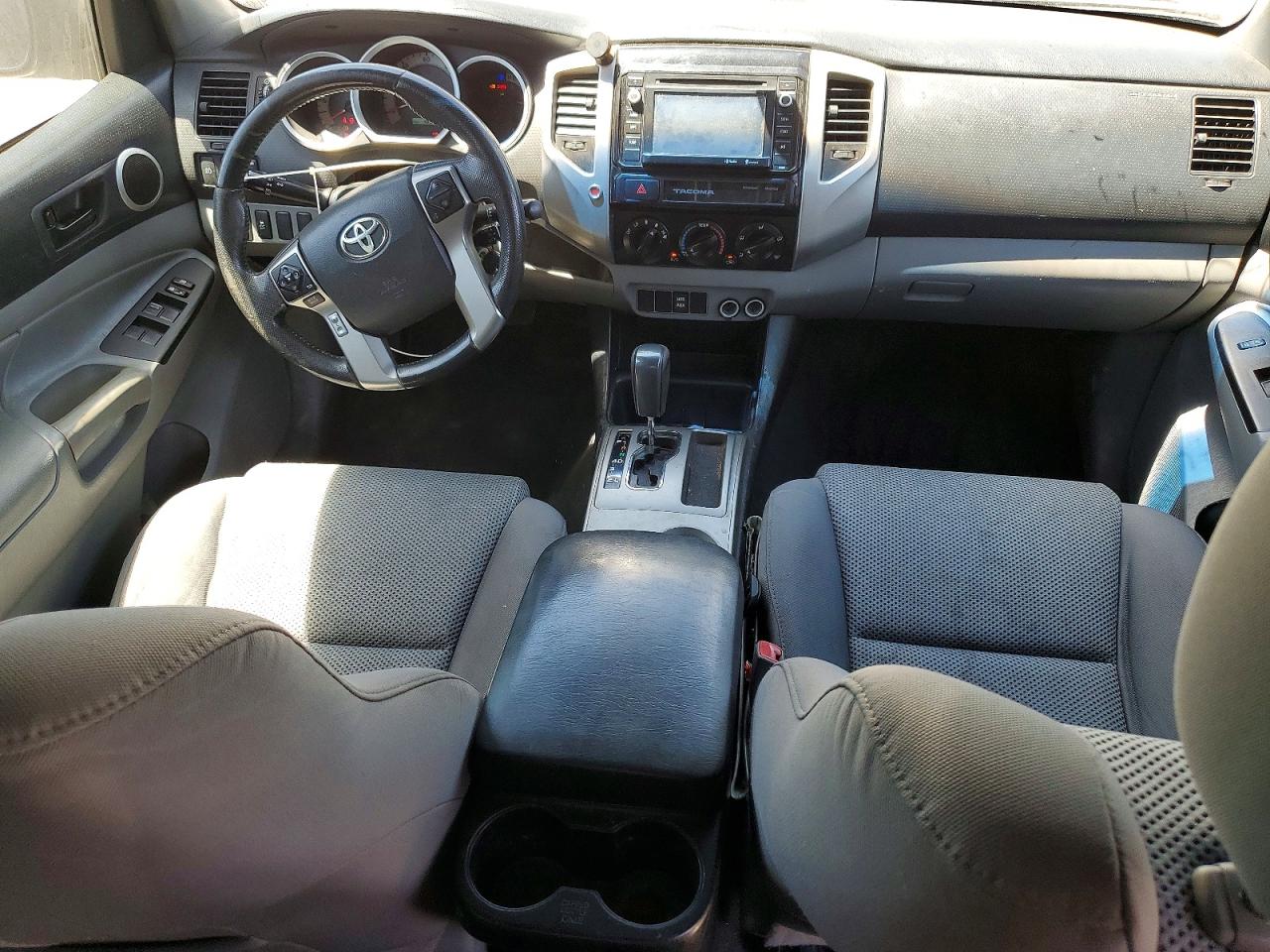 2015 TOYOTA TACOMA