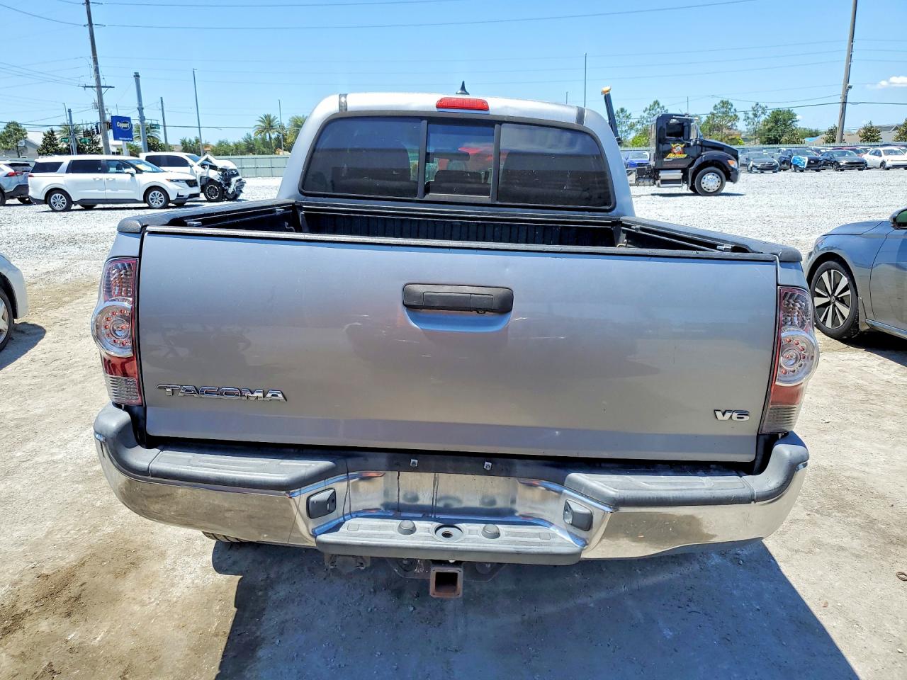 2015 TOYOTA TACOMA