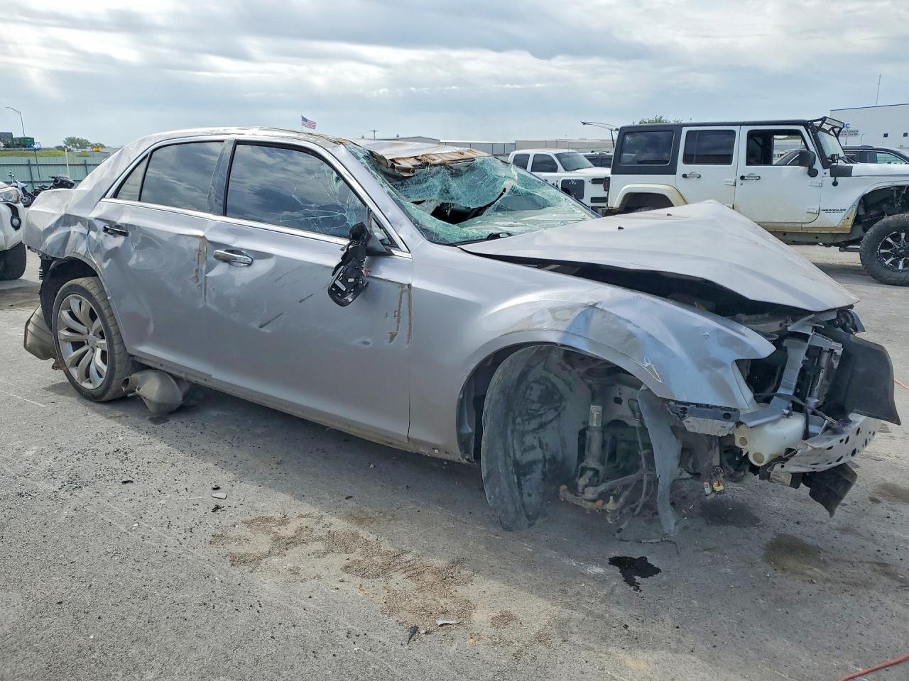 2018 CHRYSLER 300