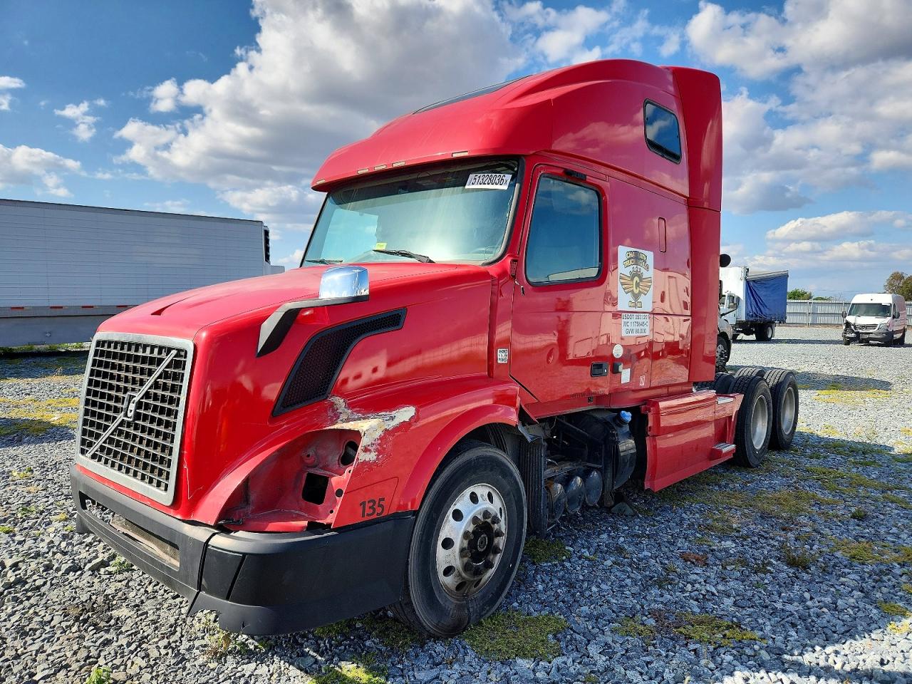 2015 VOLVO VN