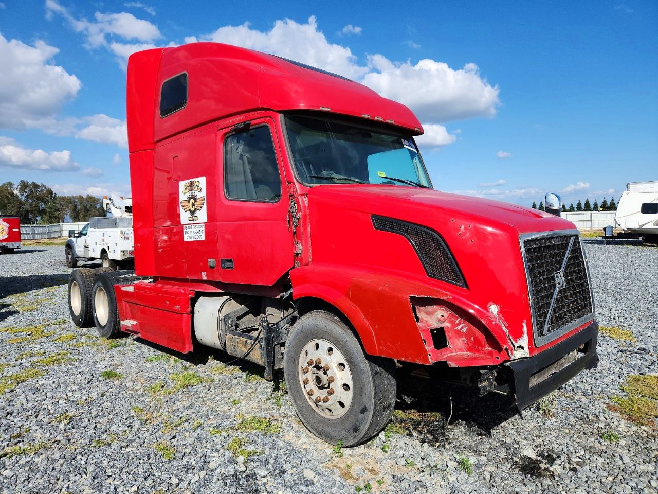 2015 VOLVO VN