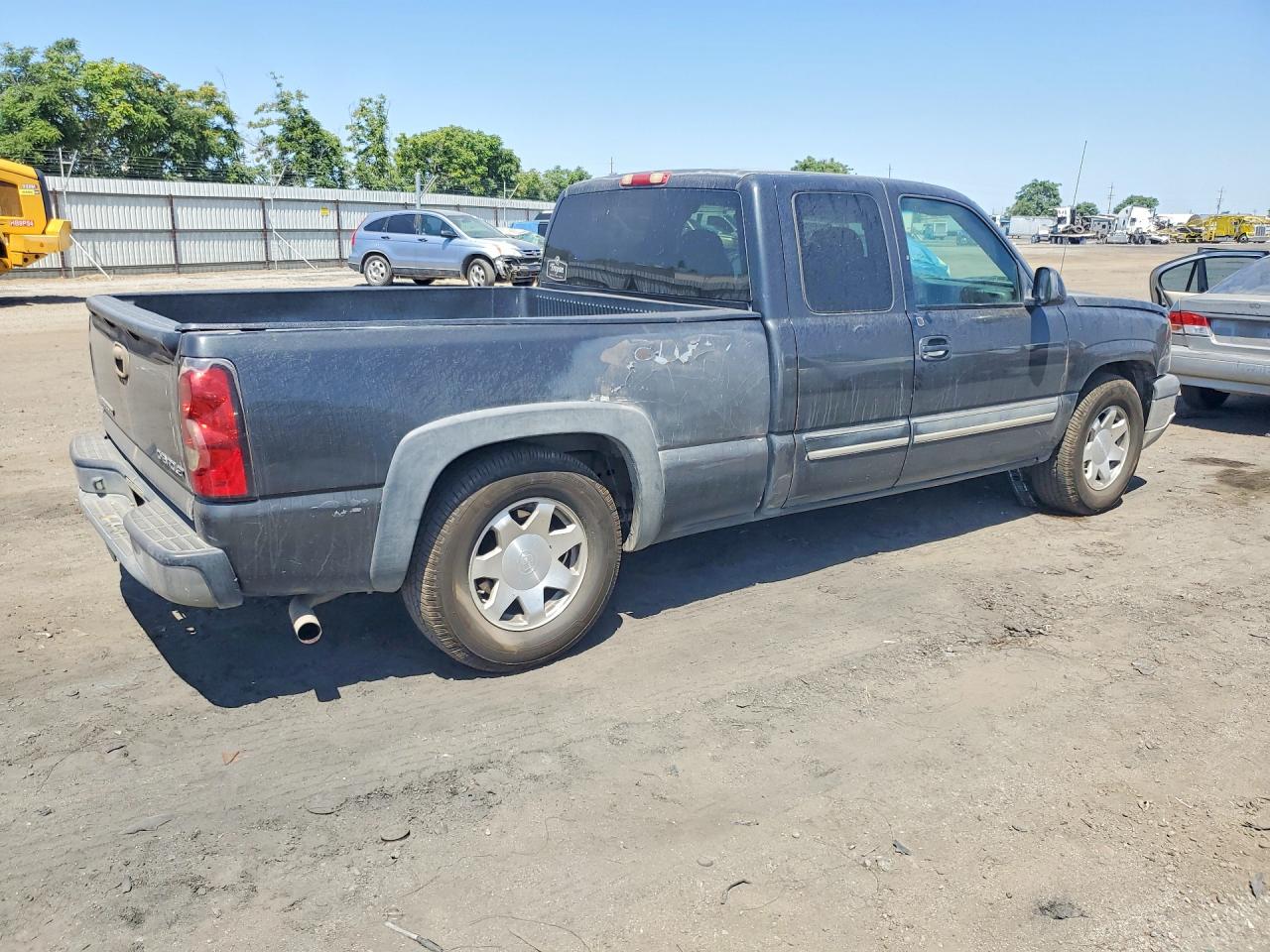 2003 CHEVROLET SILVERADO