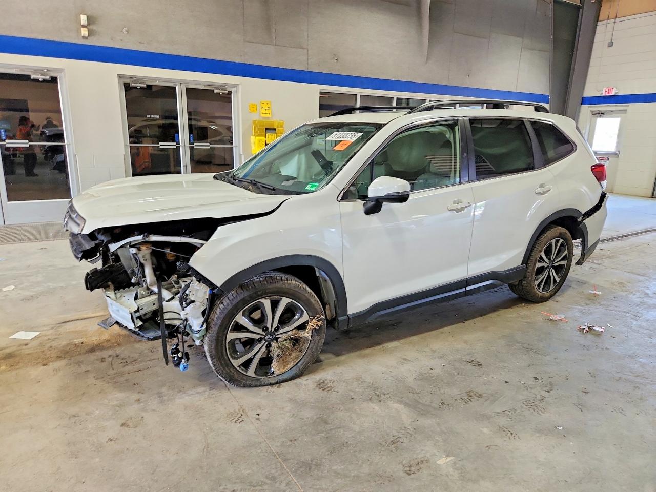 2019 SUBARU FORESTER