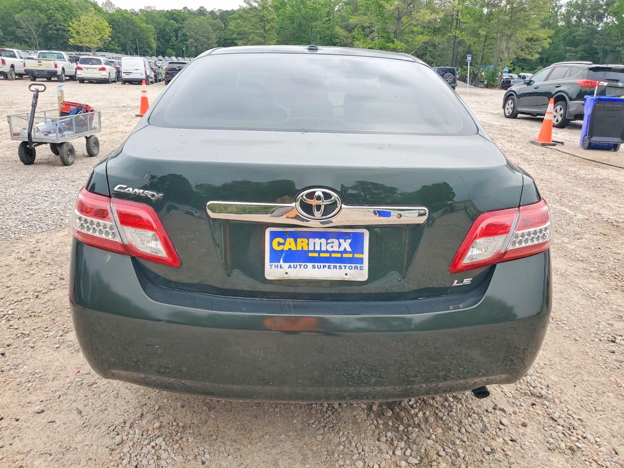 2011 TOYOTA CAMRY