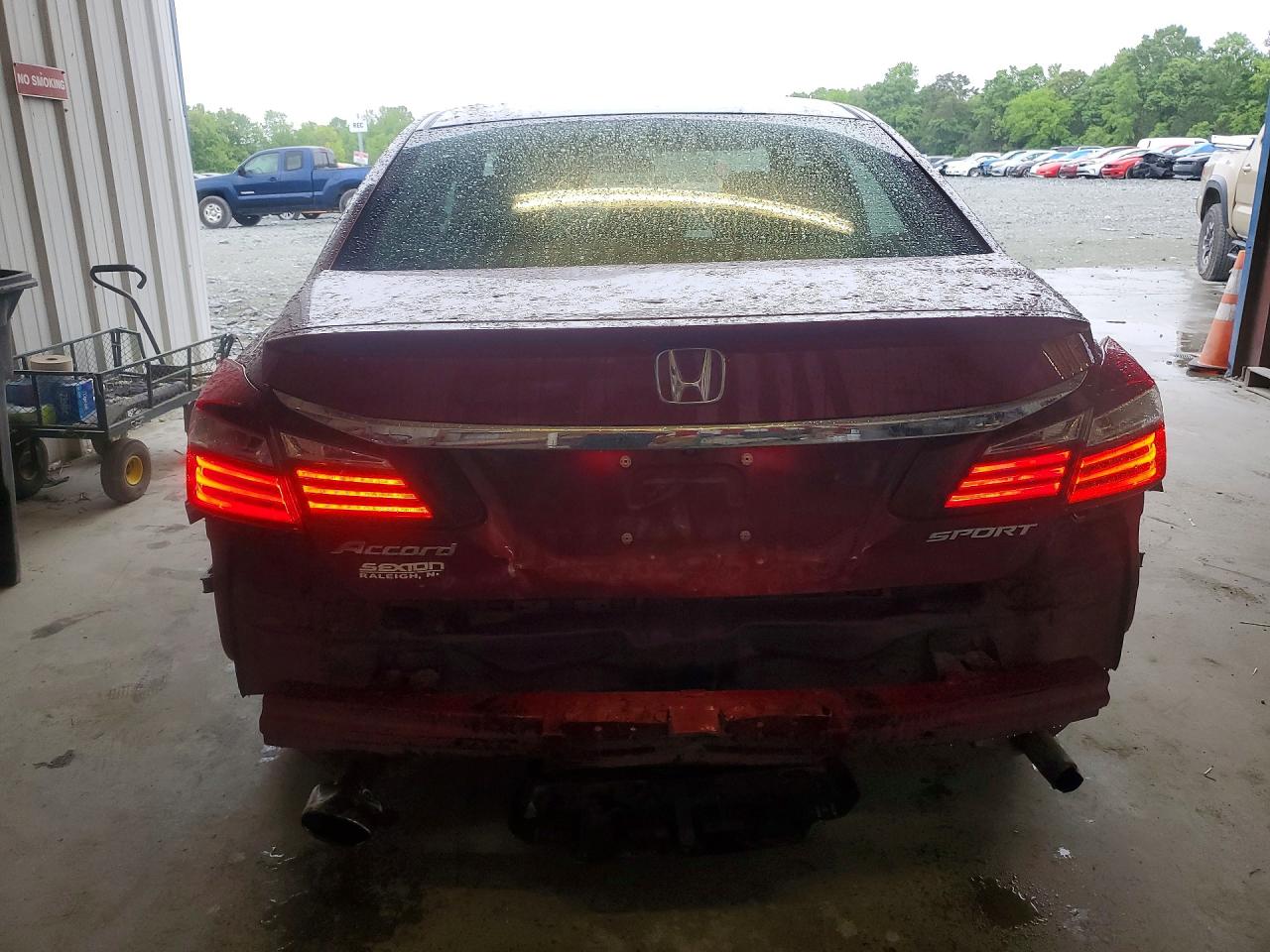 2017 HONDA ACCORD
