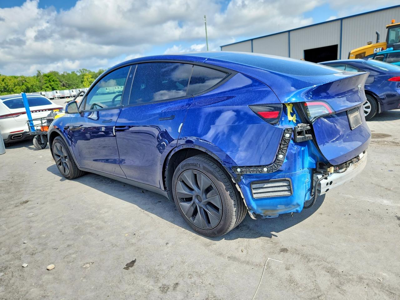 2024 TESLA MODEL Y