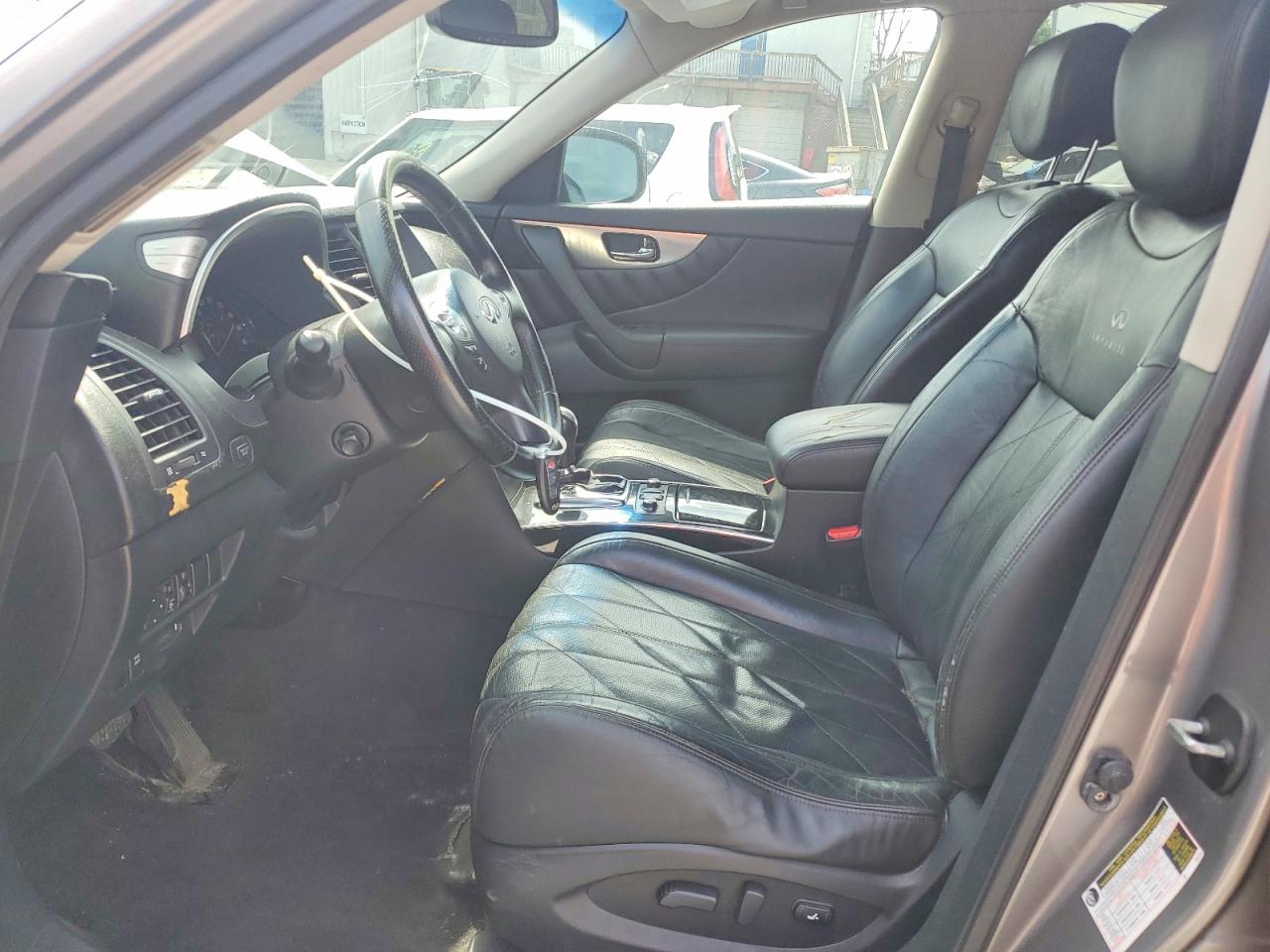 2010 INFINITI FX35