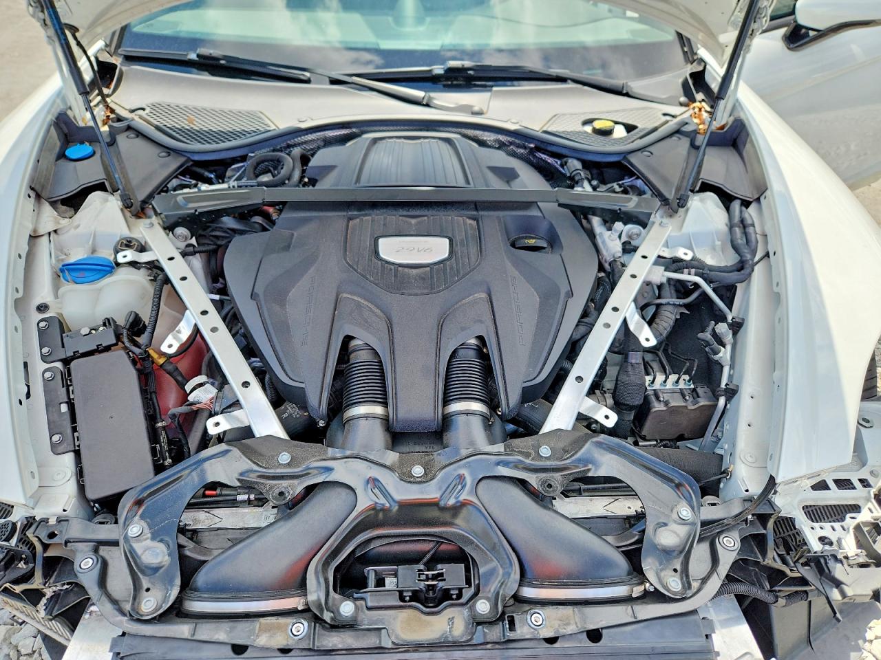 2021 PORSCHE PANAMERA