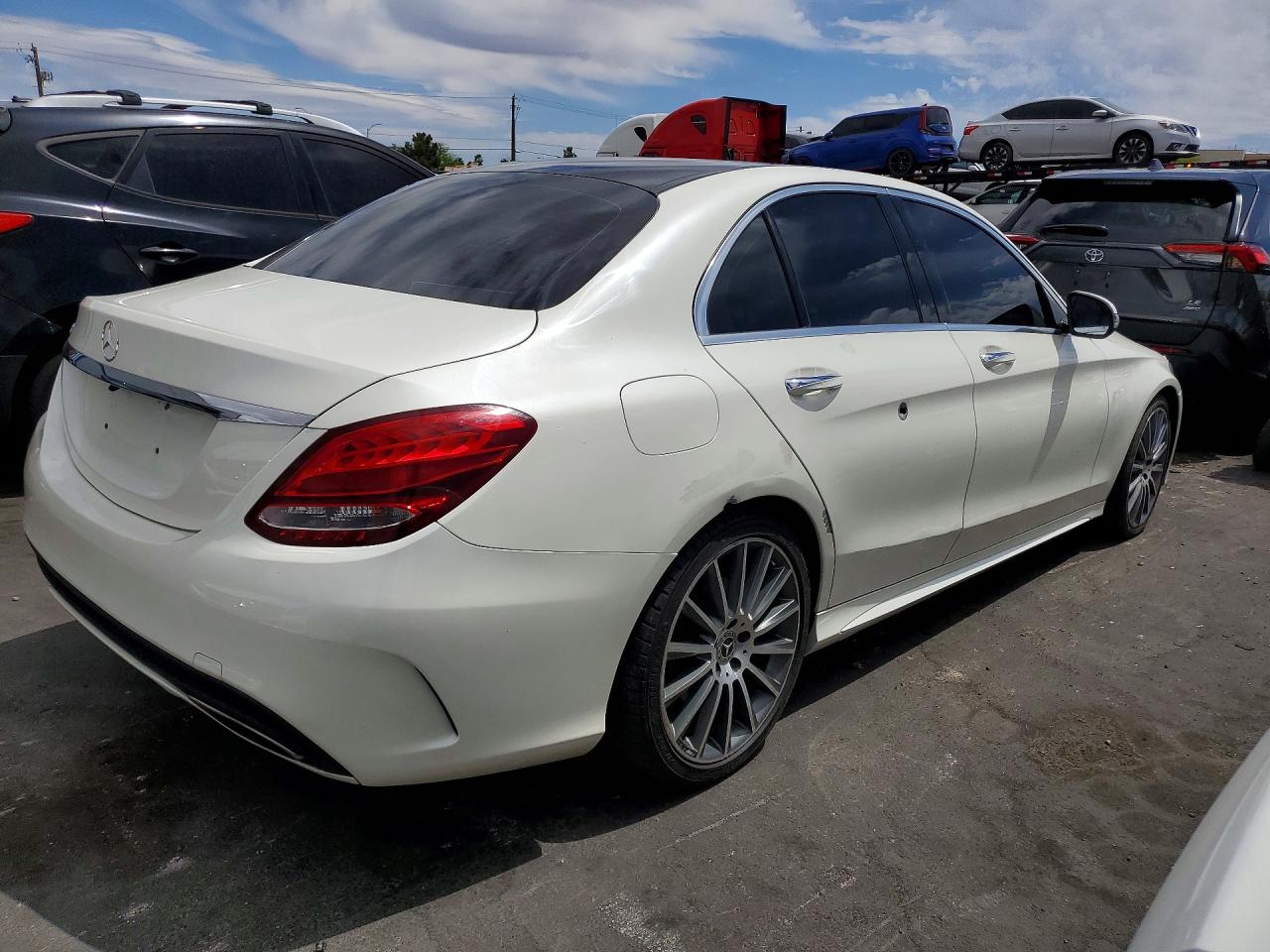 2017 MERCEDES-BENZ C-CLASS